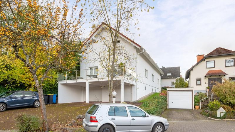 Schöne 2-Zi-Wohnung m.Balkon,Grün-& Blicklage,Kfz-Stellplatz,Keller.Am Schäfersberg-Niedernhausen